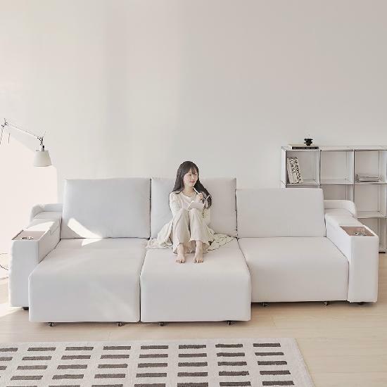 포스트모던 산드로 모션 전동 슬라이드 무빙 패브릭 4인 쇼파