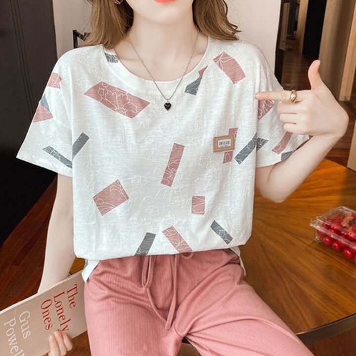여성 입체 꽃무늬 루즈핏 반팔티 1P 여름 티셔츠 패션