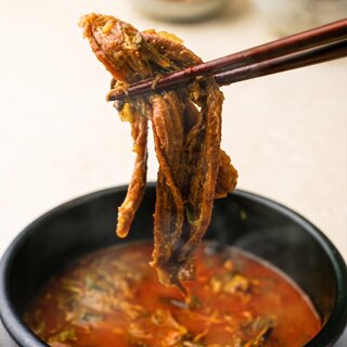 초간단 실속 진하고 얼큰한 육개장 140g(5봉)