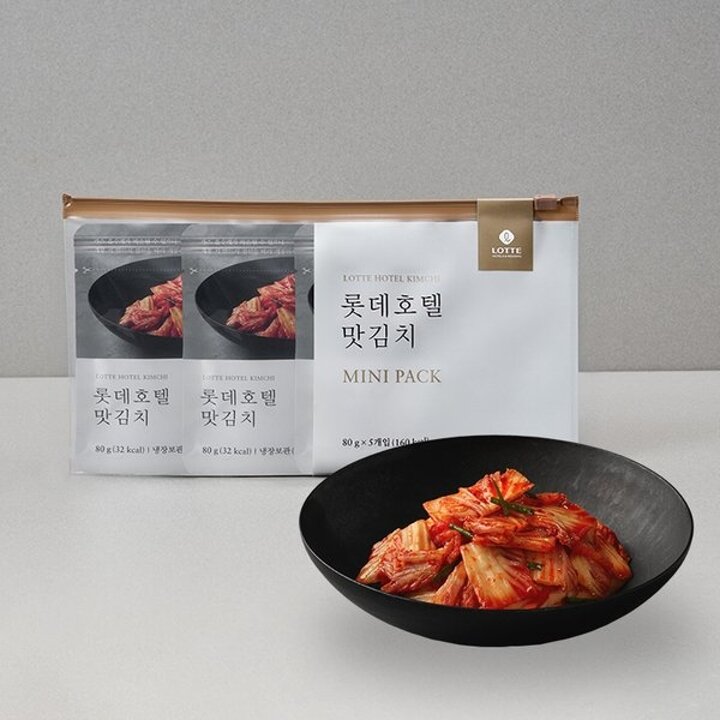 롯데호텔 맛김치 (80g*10팩)