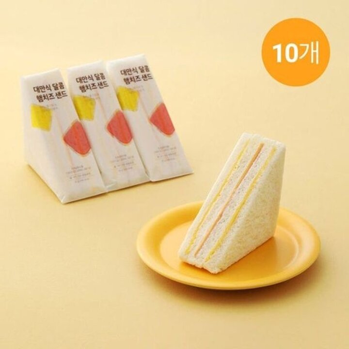 [5+5]아워홈 대만식 달콤 딸기 크림 샌드위치+ 햄치즈 샌드위치..[35481371]