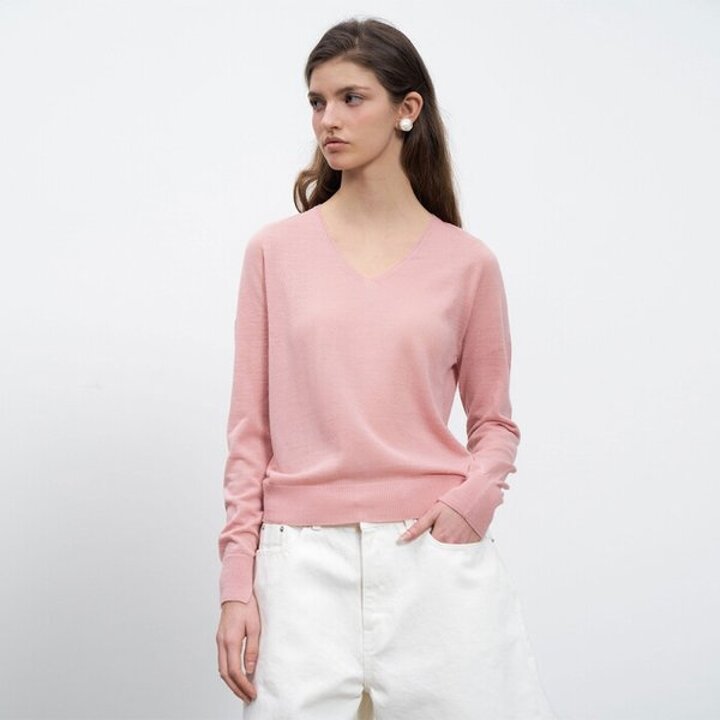 르네제이 / Wholegarment V Neck Knit