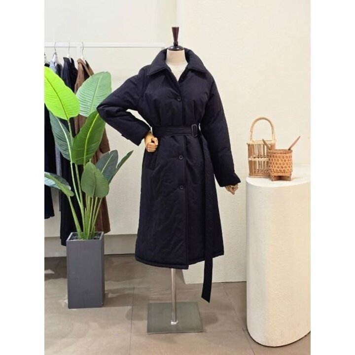 포커스 25FW5L9JP5254 벨티드 트렌치 패딩 롱 점퍼