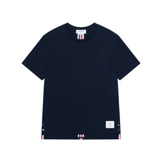 톰브라운 남성 삼선 백 스트라이프 클래식 티셔츠 네이비 MJS056A-00050-415