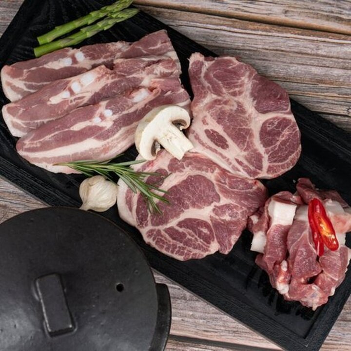[지리산흑돼지] 순수혈통 명품버크셔  4구 3호 1.2kg(오겹살2팩+목살2팩 각600g)