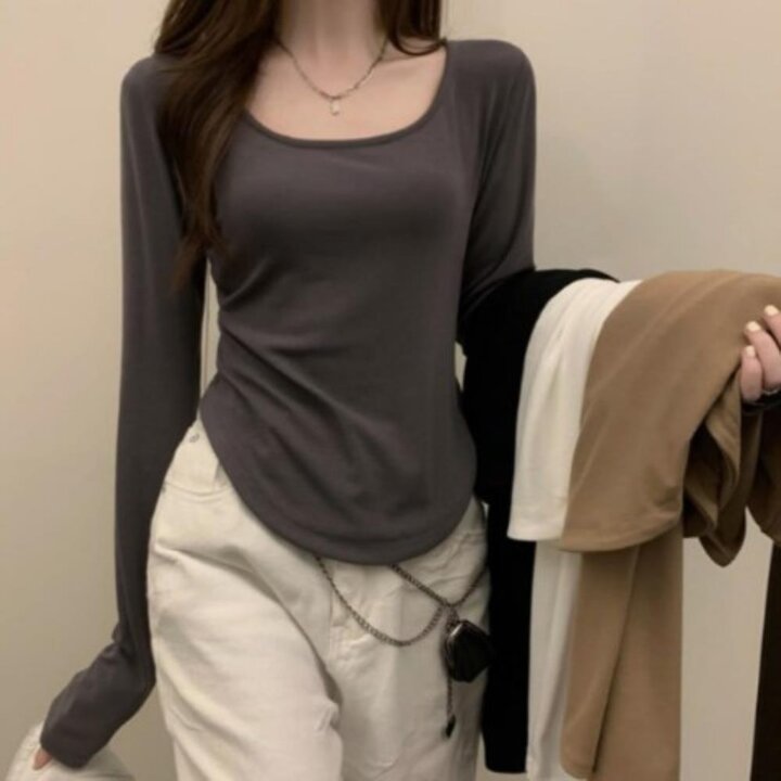 [옷자락] 여성 데일리 슬림라인 유넥 둥근밑단 긴팔 티셔츠