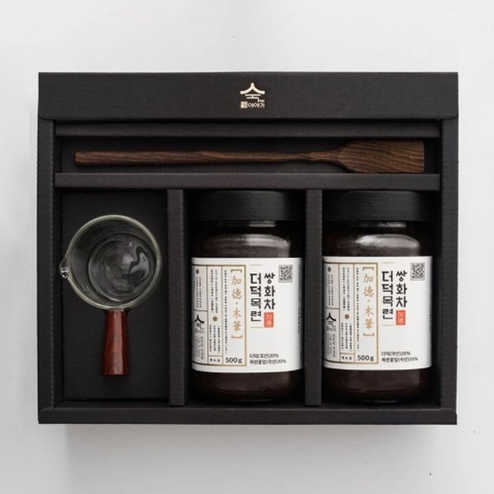 (신세계강남점)[프리미엄 선물세트6호]더덕 목련 발효 쌍화차500g,2개 +유리컵+우드스푼 보자기 포장 포함
