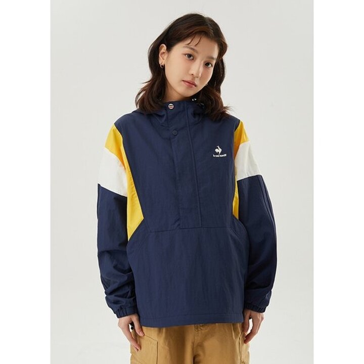 (신세계강남점)[정상가 169,000원][70퍼센트 OFF]  쉐브론 메쉬 아노락 자켓 / DNV (QP123TJK22) / 남여공용