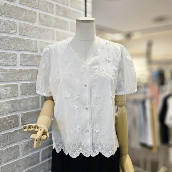 LC31F8BL513X플라워 반팔 블라우스