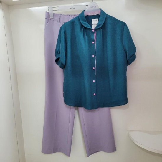 더스토아 DP01 둥근 카라 배색 블라우스 T25tdd266l040 (33900954)