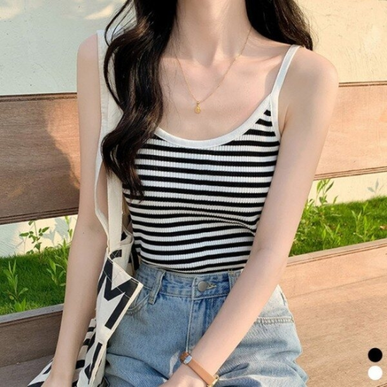 심플 스트라이프 민소매 스판 나시