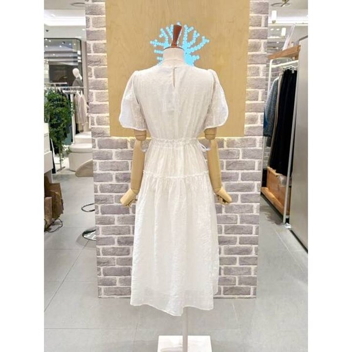 (신세계하남점)프린트 화이트 원피스 (LC31F6OP516X)