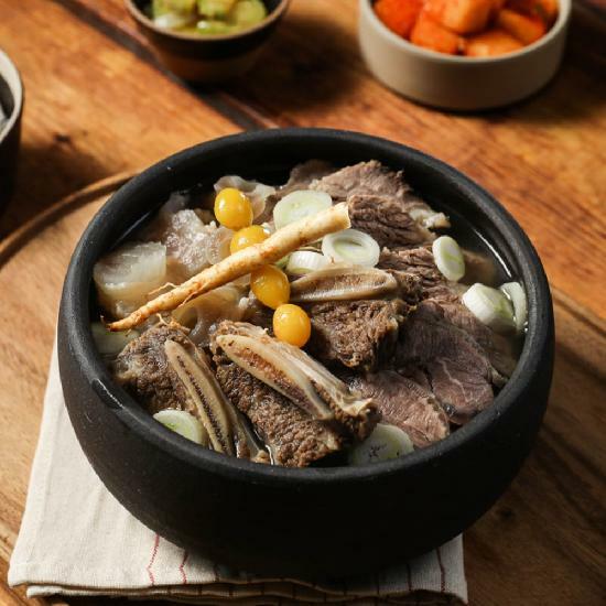 [소노정/실온보관] 국내산 소 한마리 갈비탕 700g x 8팩 / 국내산 소고기 소갈비탕 소한마리전골 어복쟁반