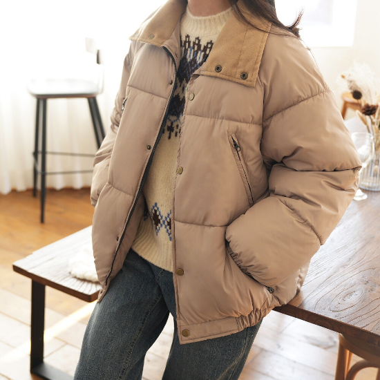 어스 배색 카라 하프 패딩점퍼