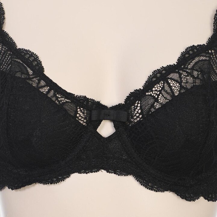 (신세계 사우스시티)블랙 부직포 플라워 레이스 풀컵브라 (AABR4430 BK)