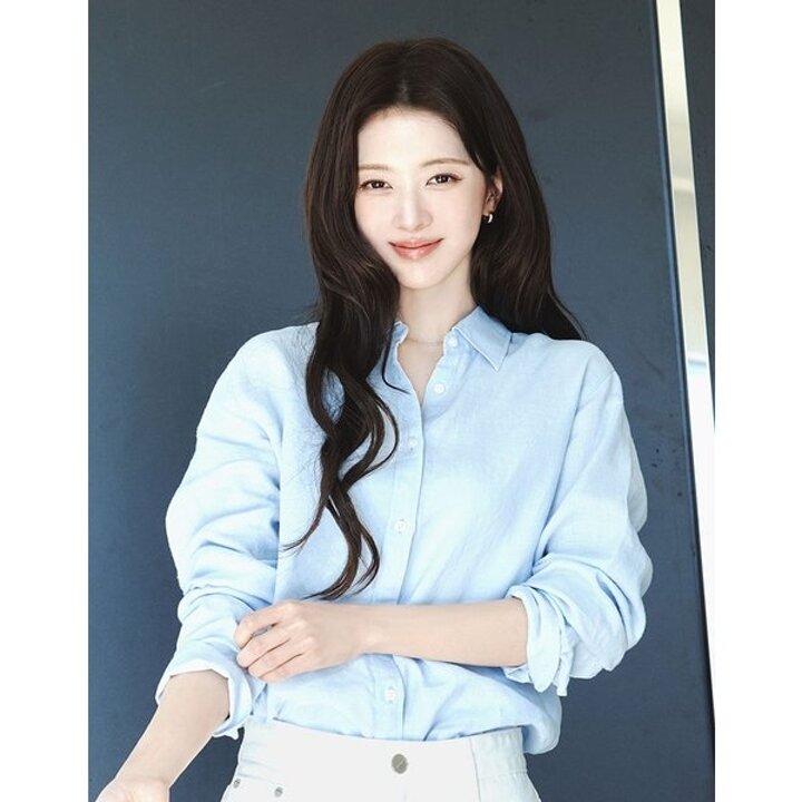 (신세계센텀점)NEW [노정의] 여성 린넨 100퍼센트 긴팔 셔츠 05346518 카라 마 남방