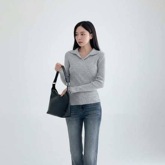 여성 모던 핏 랩 카라 골지 니트 (49691947)