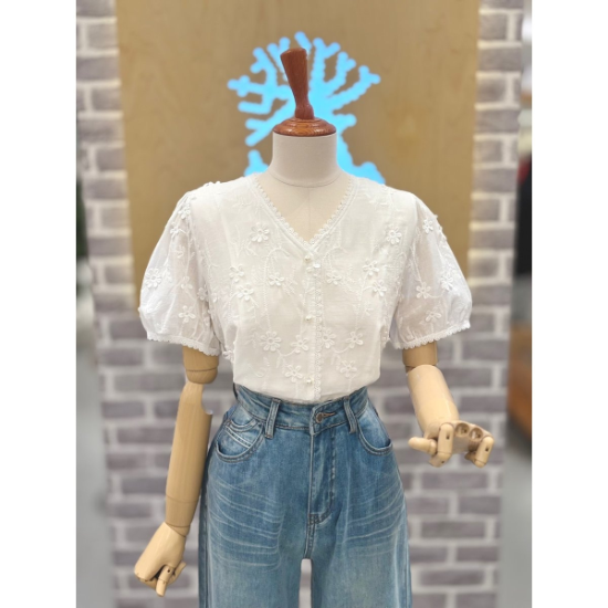 (광주신세계)플라워 반팔 블라우스 (LC31F8BL513X)