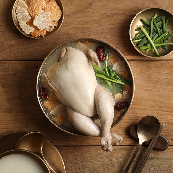 I[마음식당] 능이품은 한우사골 누룽지 삼계탕 1.1kg x 1팩