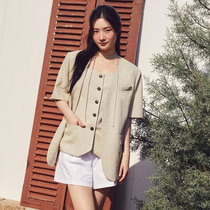 (대구신세계)[정채연 착용] 원턱 절개 쇼츠 NEW5XL611