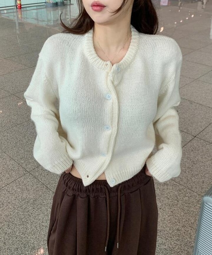 무배라운드넥크롭니트가디건워너비뮤즈