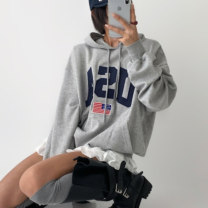 [옷자락] 여성 자수 빅레터 후드 맨투맨 박시 티