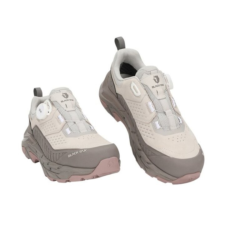 (광주신세계)블랙야크 여성 기능성 등산화 매그넘 로우 D GTX2 (ABYSHXU513)