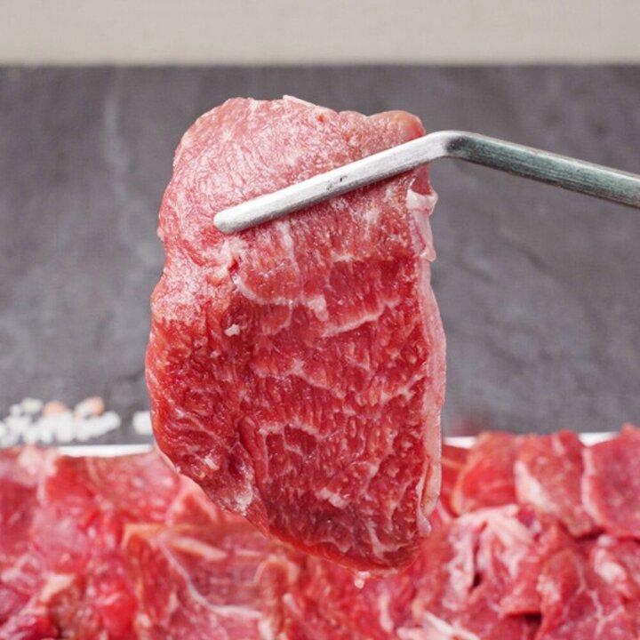 1++ 한우 보섭살 200g 2팩