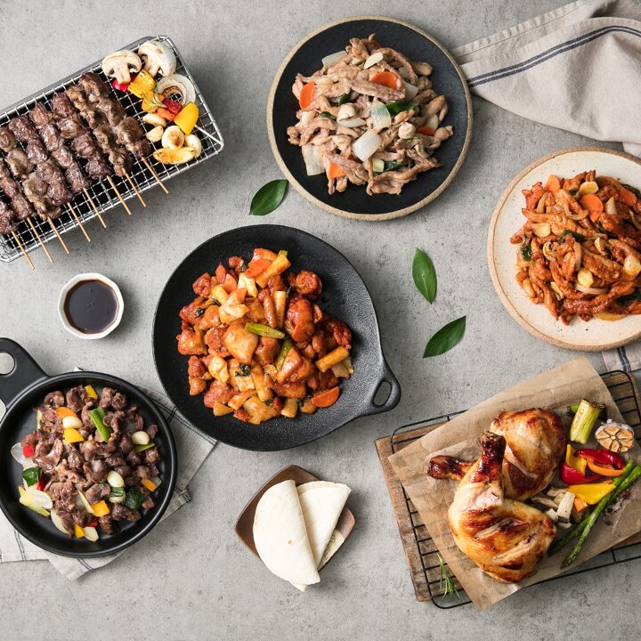 춘천명물 매운 양념닭갈비 700g x2팩+간장 양념 닭갈비 700g x2팩*