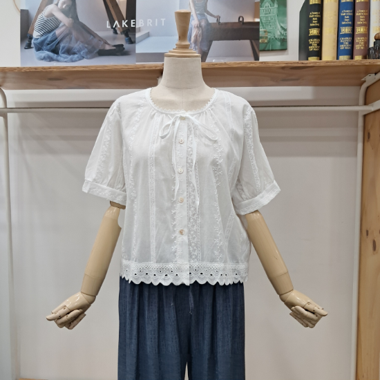 아일렛라운드넥반팔블라우스LG41F8BL024XYS