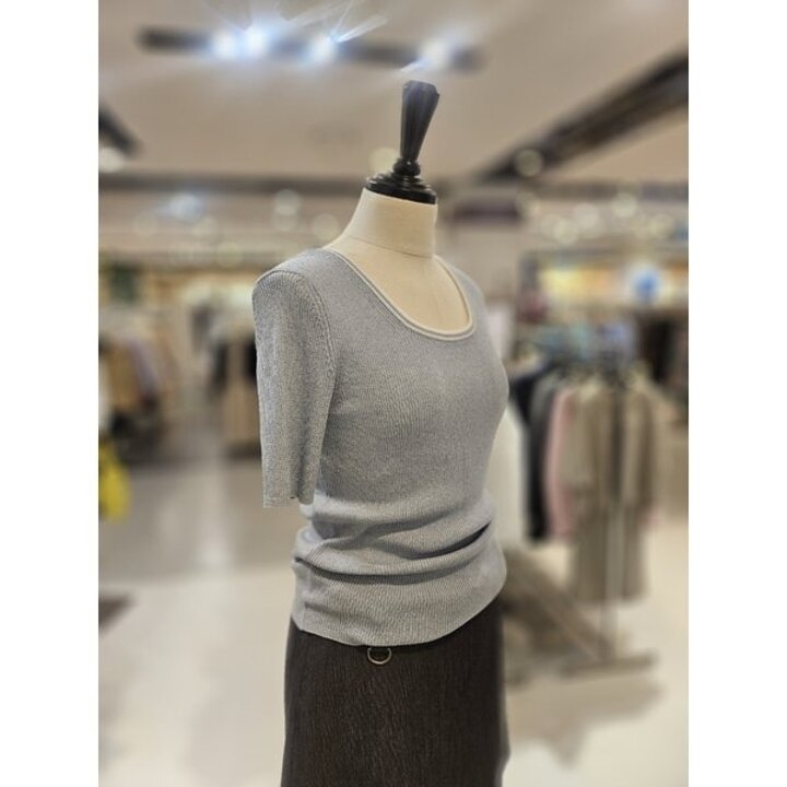 (신세계센텀점)[보브] 배색 스쿱넥 반팔니트 (71152503C6)