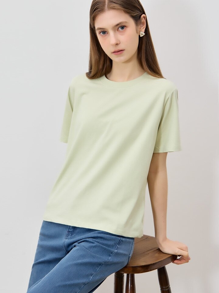 [리스트(LIST)] 탄탄한 스판면소재 라운드넥 반팔 티셔츠 (택가격 78000원)