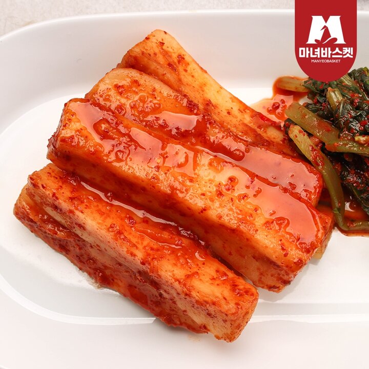 [마녀바스켓]아삭아삭 국내산 마녀 총각 알타리김치 10kg