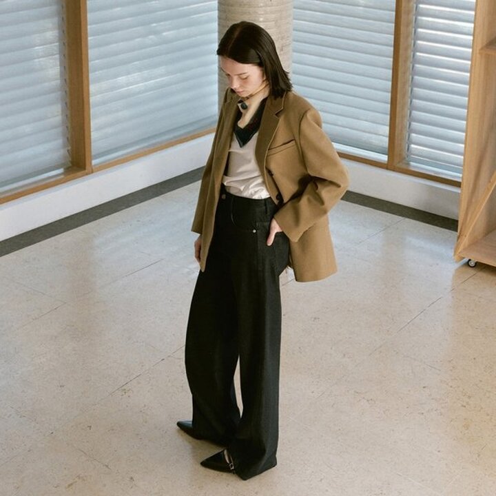 (신세계센텀점)[정채연 착용] 커브드 생지 데님 NEJ6SL202