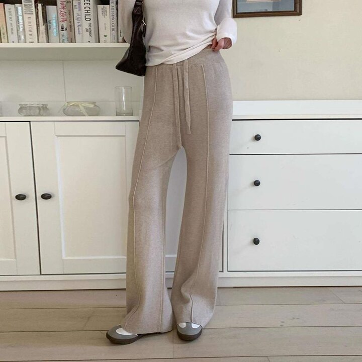 [옷자락] 여성 레이온 혼합 핀턱 밴딩 와이드 니트 바지
