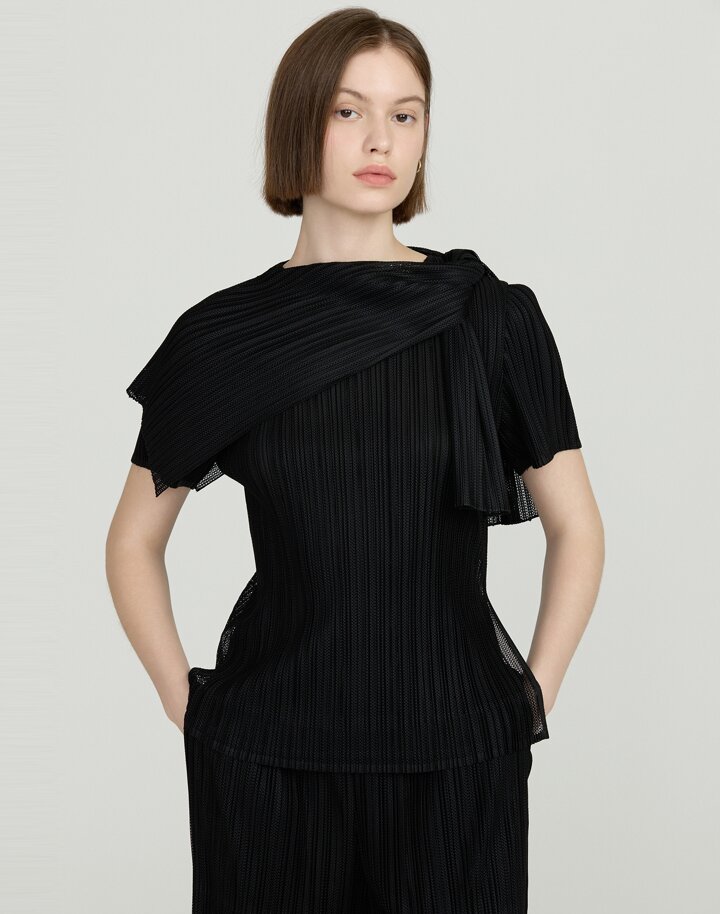 [D-PLEATS] 블랙 탈착 숄 세트 반팔 플리츠 티셔츠 (DLTS5BP31BK)