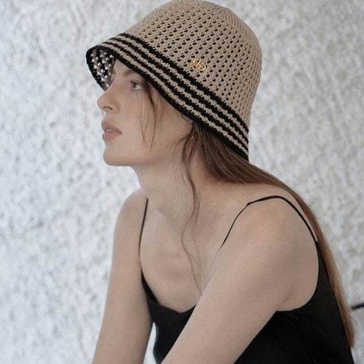 (대전신세계)베이지 라인배색 면혼방 벙거지모자 HIHE5F110I2