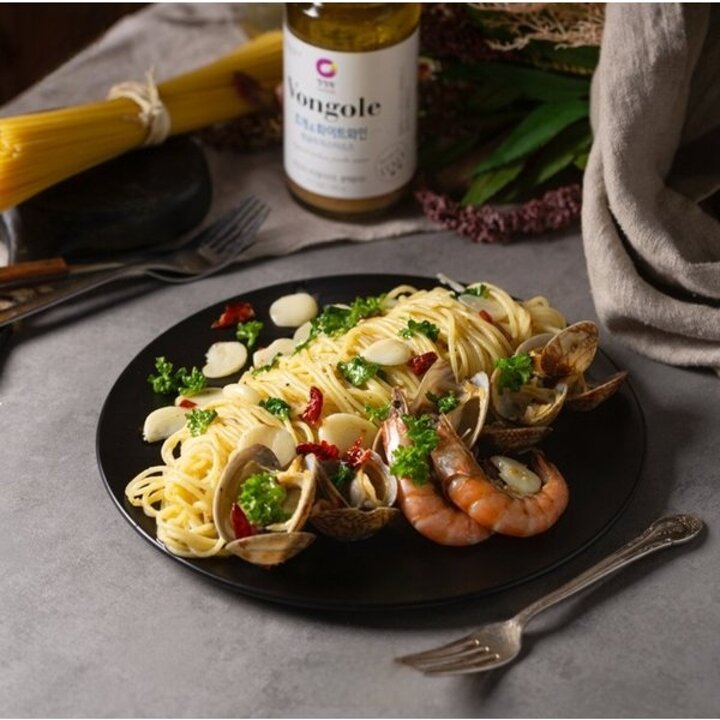 (신세계강남점)청정원 조개n화이트와인 봉골레 파스타소스 360g(1개)/강남점 스파게티면 250g  증정