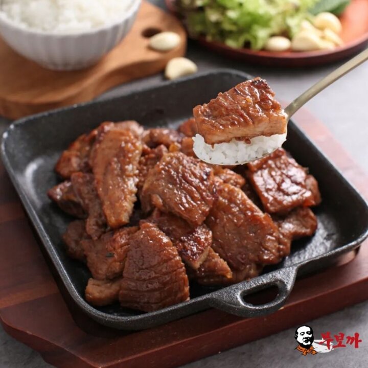 [무보까] 한돈 목살 양념구이 300g x 10팩, 국내산 돼지갈비