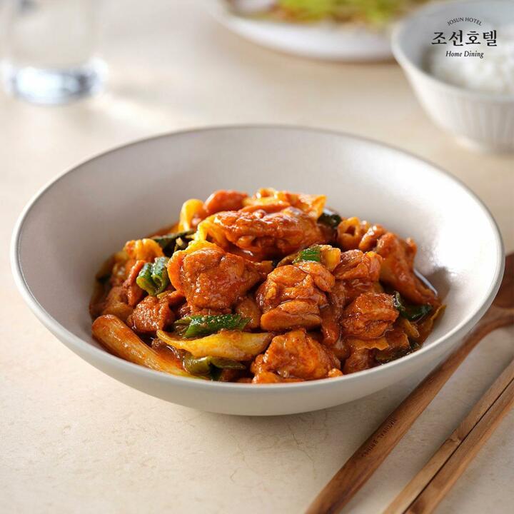 조선호텔 닭갈비 300g X 4팩 (L)