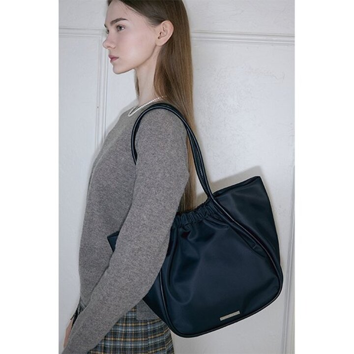 (신세계강남점)SILHOUETTE SHOPPER BAG AR7AB221