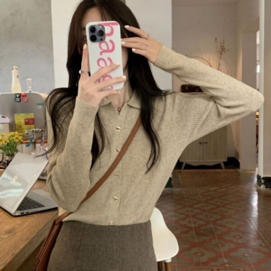 MNO 울 우먼 니트가디건 립 베이직 니트가디건 울 폴로카라니트가디건