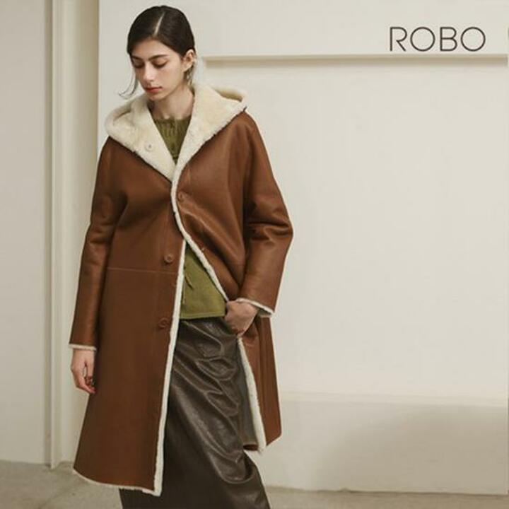 [ROBO] 로보 25FW 롱 후드 무스탕