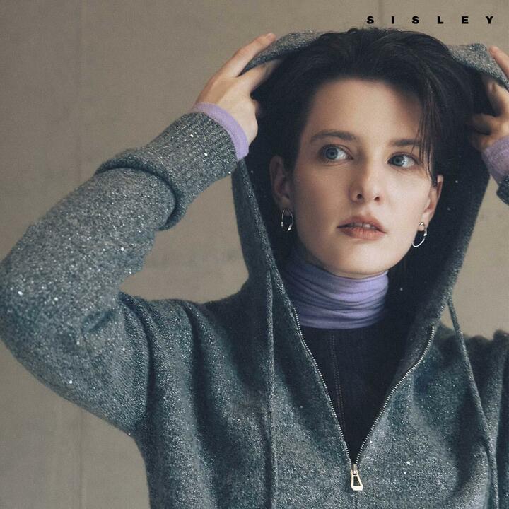 [아쇼라]25FW 시슬리 스팽글 글리터 후드집업 1종
