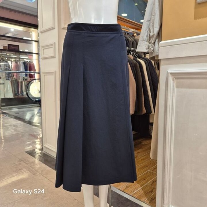 [하프클럽/BCBG] 비씨비지 여름26 모스 스커트 B6B4S223