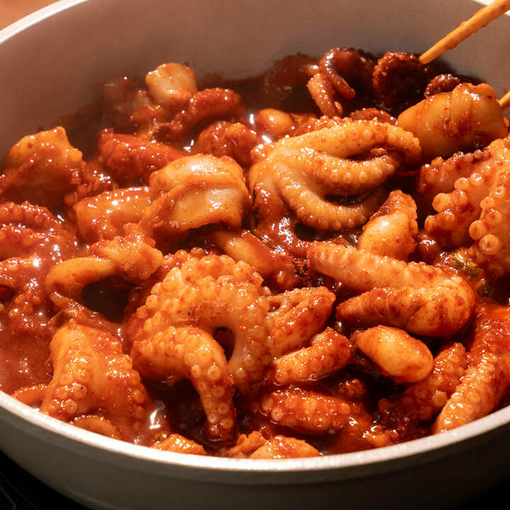 [하루한끼] 맛있게 매운 서울 쭈꾸미 500gx5팩 /쭈꾸미볶음 /밀키트 /안주 /캠핑