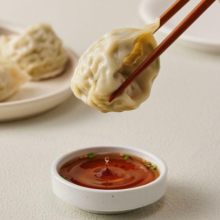 전주한옥만두 속이 꽉찬 엄마손맛 옹골진 고기 왕만두 1kg 3봉