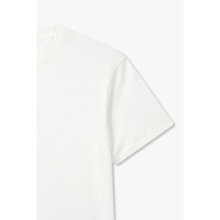 (신세계센텀점)ARMANI EXCHANGE  남성 자수 로고 숏 슬리브 티셔츠( A415130113) 화이트