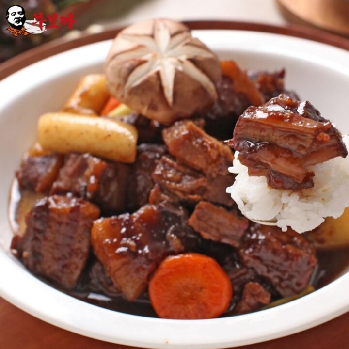 I[무보까] 국내산 한돈 순살 돼지갈비찜 500g x 4팩, 삼겹 돼지갈비찜