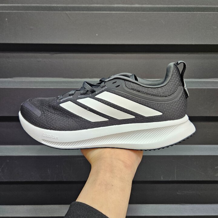 ADIDAS RUNBLAZE M JQ0630